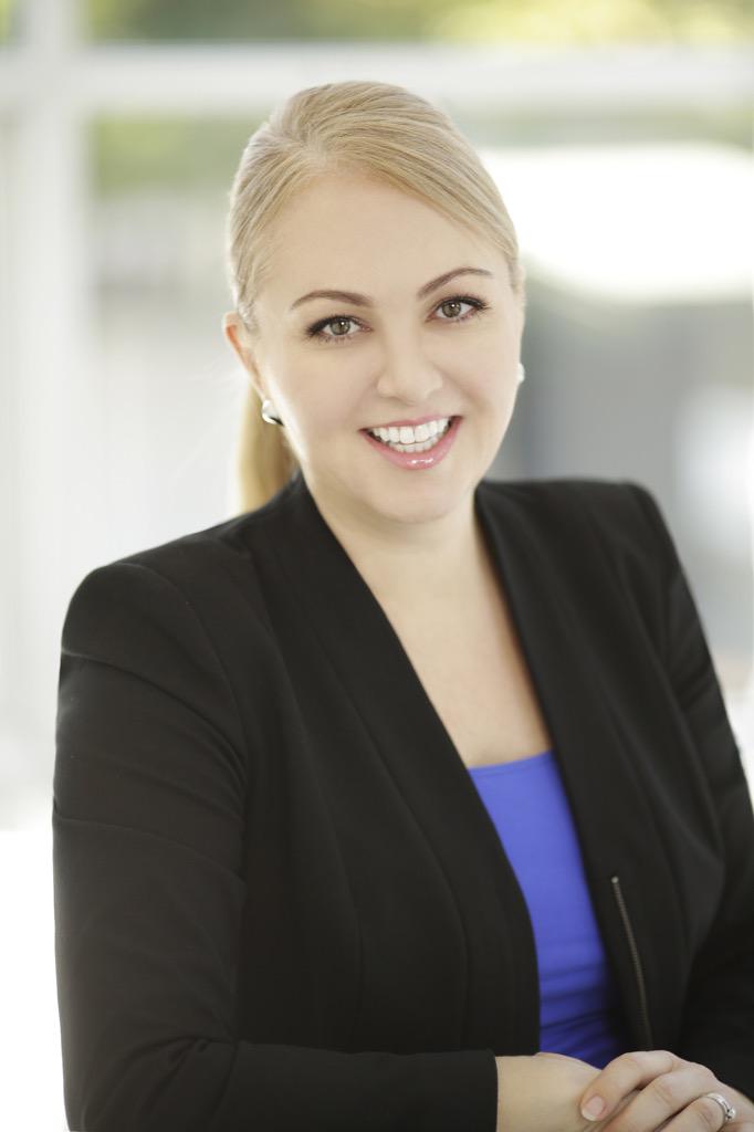 neiljenman's tweet image. CONGRATULATIONS: New Jenman Approved office KIM FREEMAN R/E made first sale. This lady is a gem. Sellers adore her!