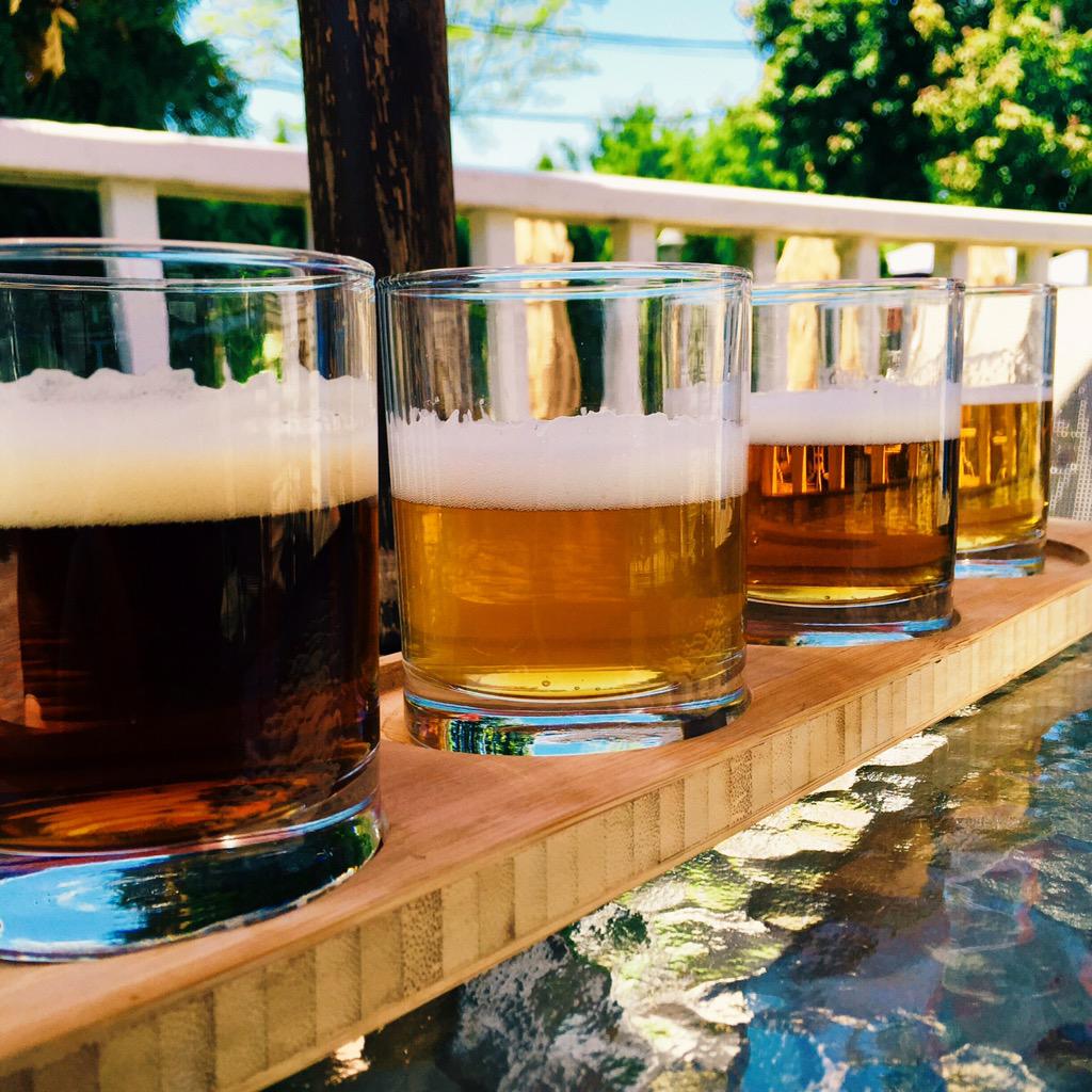 NFTastingRoom's tweet photo. Beer Flights on the beautiful North Fork of Long Island! Can't wait for the weekend! http://t.co/uvVDOeCHEF