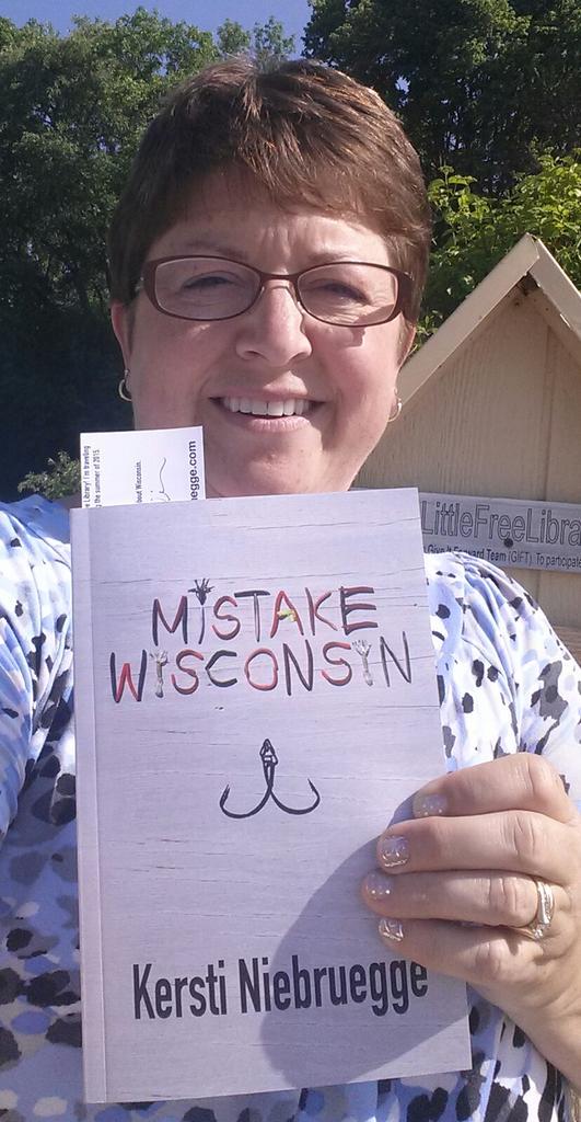 SGarveyLMS's tweet photo. @kniebruegge I love summer nights and a good fish fry. #MistakeWI http://t.co/YOdlBwKc2e