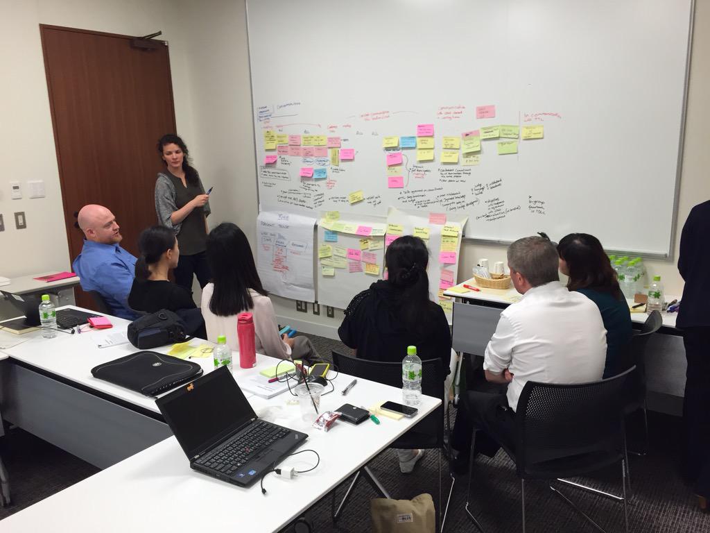 pkarp24's tweet photo. @ArtofKE @booksprint @dalevine @antropofilm #TDLCBookSprint making good progress!  #KnowledgeManagement http://t.co/ErXQKMebj2