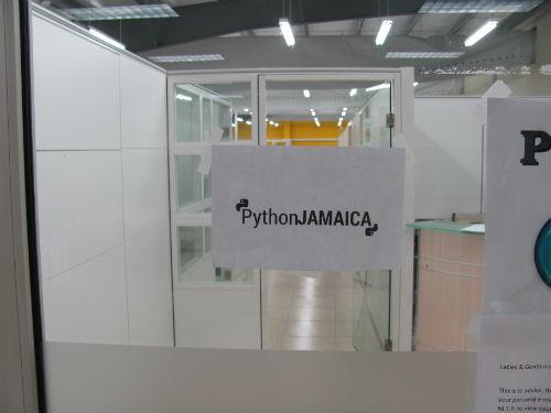 PythonJamaica's tweet image. #PythonJamaica meetup. Starting now. #python #Jamaica