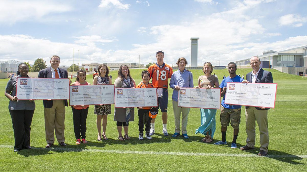 Broncos's tweet photo. #Manning and #PeyBackFoundation making a difference in Colo., Tenn., Ind., La.: [http://t.co/WHRQBI28HS] http://t.co/FoDMgHpRAz