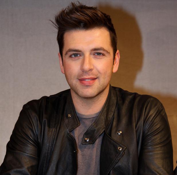 Happy Birthday Mark Feehily! Hayoo, paling suka lagunya Westlife yg mana nihh? :3 | 