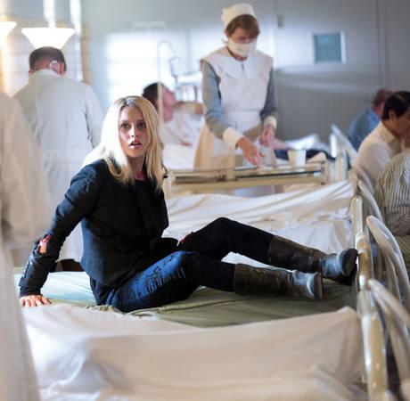 BornASavior's tweet image. Camille gasped as she shot up waking up in Storybrooke hospital. She glanced around the room before rubbing her head-