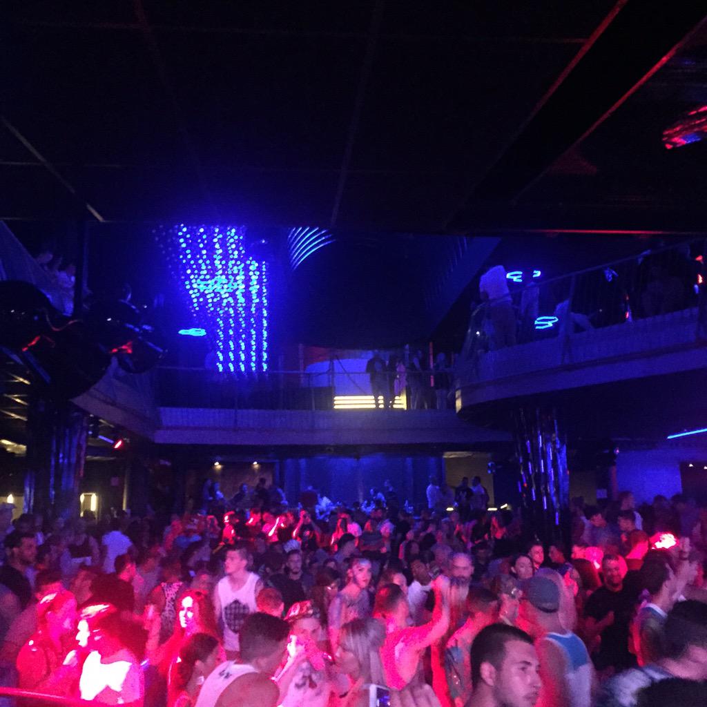 hypeibiza's tweet photo. We are loving the @eden_ibiza opening, its only 01.30h and its packed already! #hypeibiza http://t.co/f4dQ3FHIZu