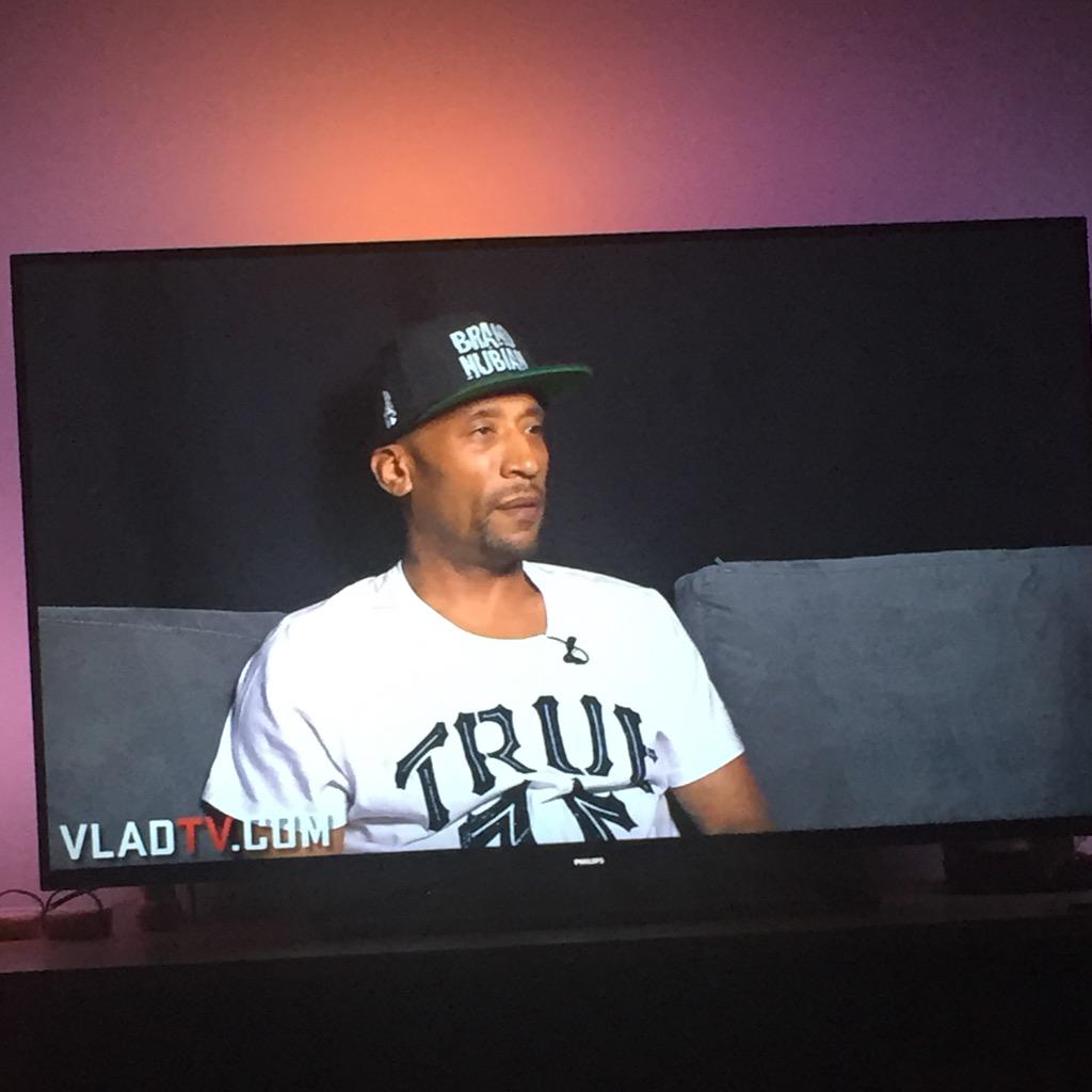 apt1101_'s tweet image. @lordjamar for the most of the time , you sir are on some real shit 👊🏼✊🏼 #tellingtruth