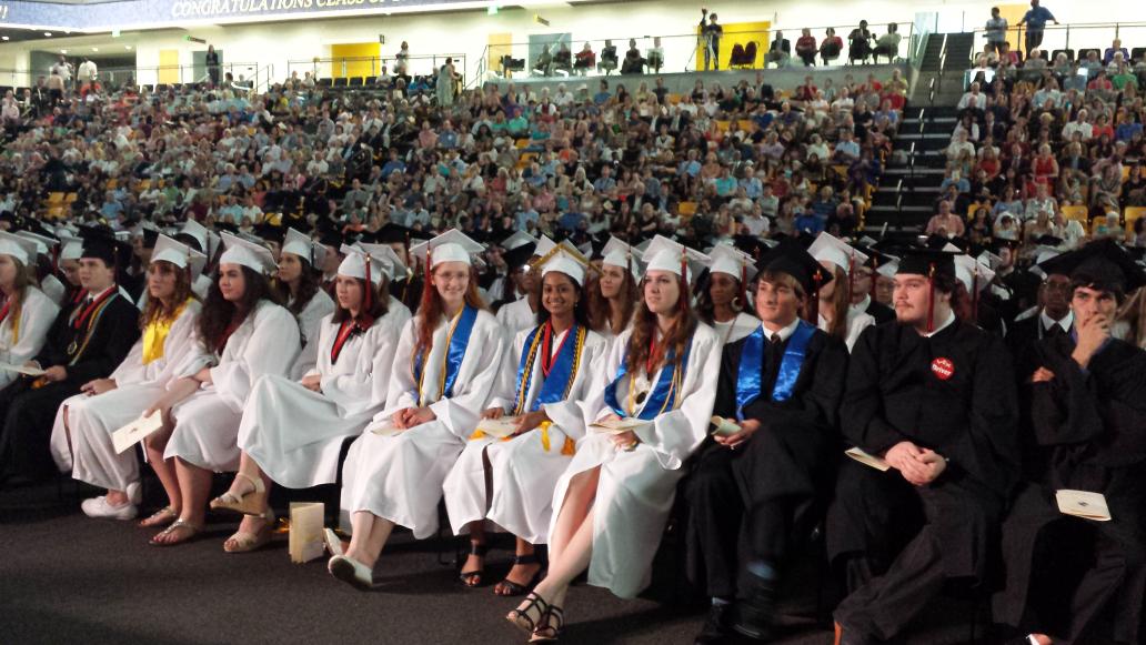 BaltCoPS's tweet photo. Congratulations Dulaney HS Class of 2015! http://t.co/aT052GJOPy