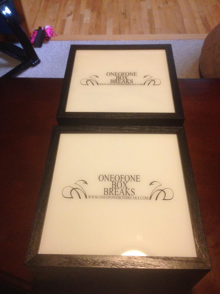 CoreyJo11697810's tweet photo. Just got these 2 #MagCases done for @oneofonebbreaks. http://t.co/3MALvMkHkX