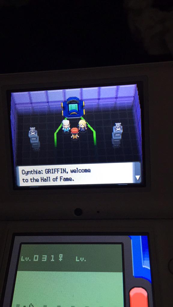 GriffinWitzel's tweet photo. I just want to thank my family and friends for supporting me. All these long hours finally payed off #PokemonHOF 🙏🏼👆🏼 http://t.co/BTmR9aW173