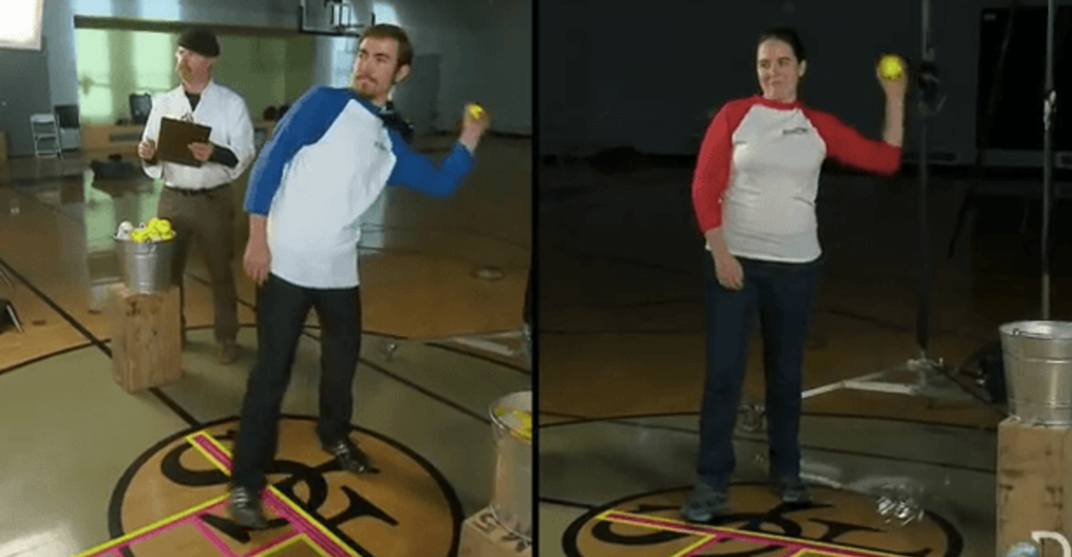 Upworthy's tweet photo. "You throw like a girl!" @MythBusters puts this insult to the test. http://t.co/qPnzsWf8Y9 http://t.co/F9SHLdKw3H