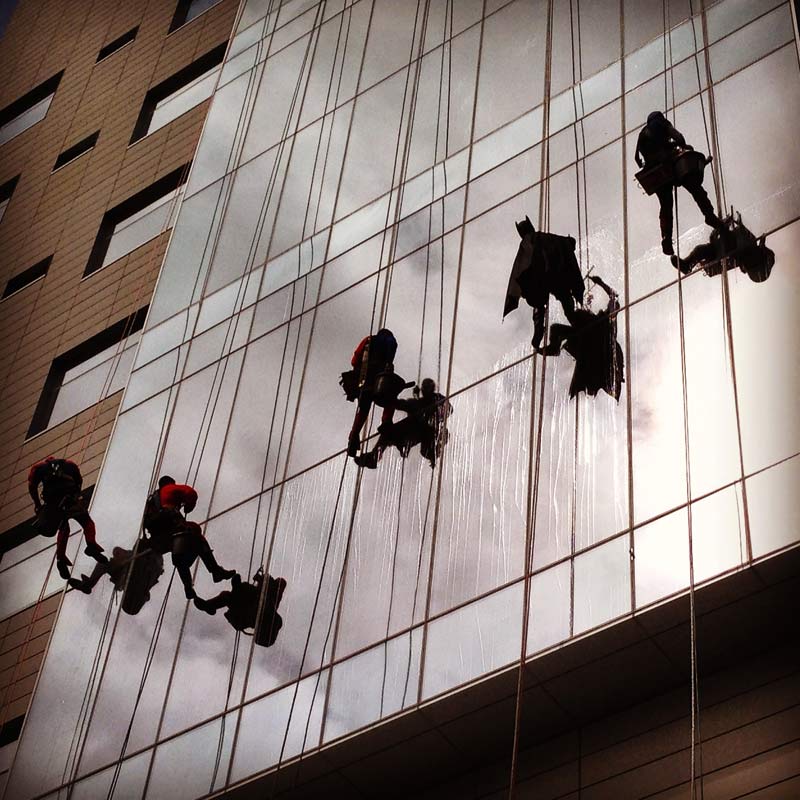 fox12oregon's tweet photo. Spider-Man, Batman, Darth Vader among window washers at Randall Children's Hospital. http://t.co/GoKmxZNFVB http://t.co/Sx8eRffvoO