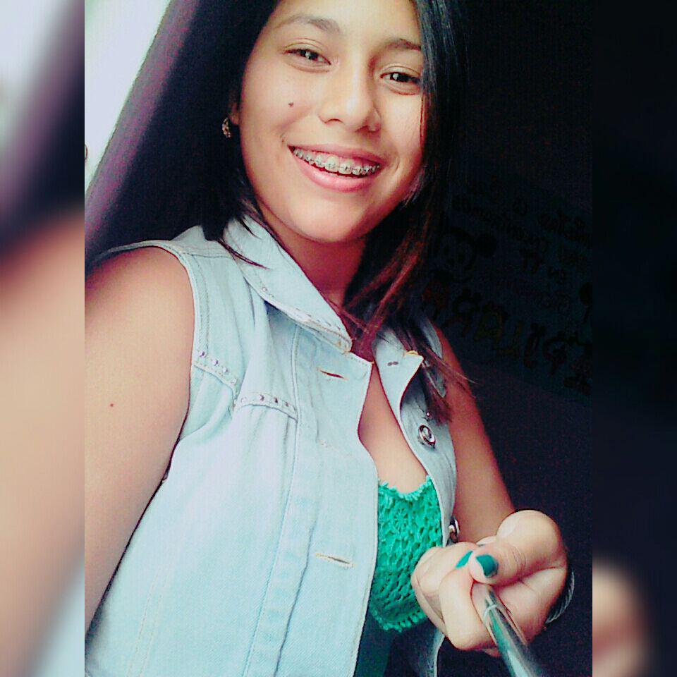 FranchescaRM's tweet image. Siempre mostrando mi mejor sonrisa.