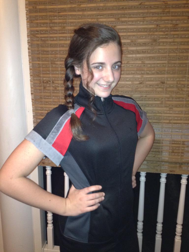 alainarose24's tweet photo. #in7thgrade well at least my eyebrows looked good http://t.co/xb7INtIYAQ