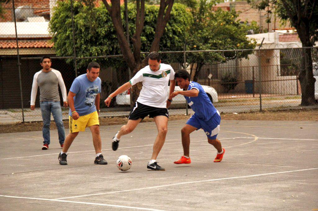 Elías Rangel tweet media