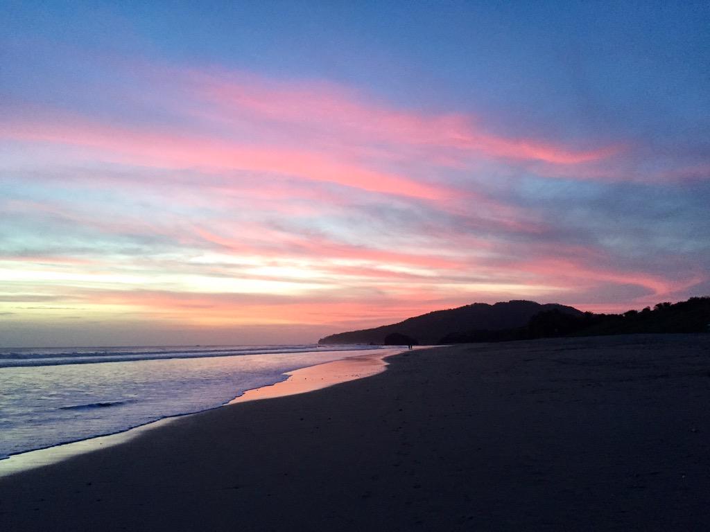 EmKaiser97's tweet photo. never leaving😍 http://t.co/ZejpJLmtcF