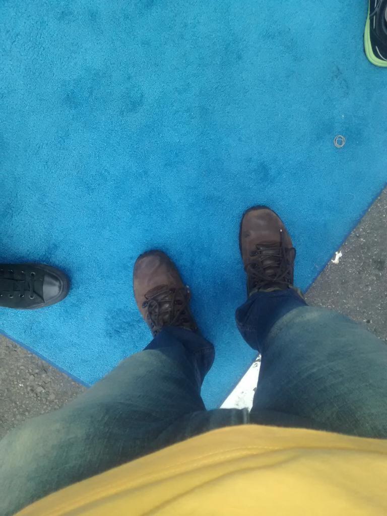 mrquinta's tweet image. Consegui ser um dos primeiros na fila da #intelandroid day zero party!