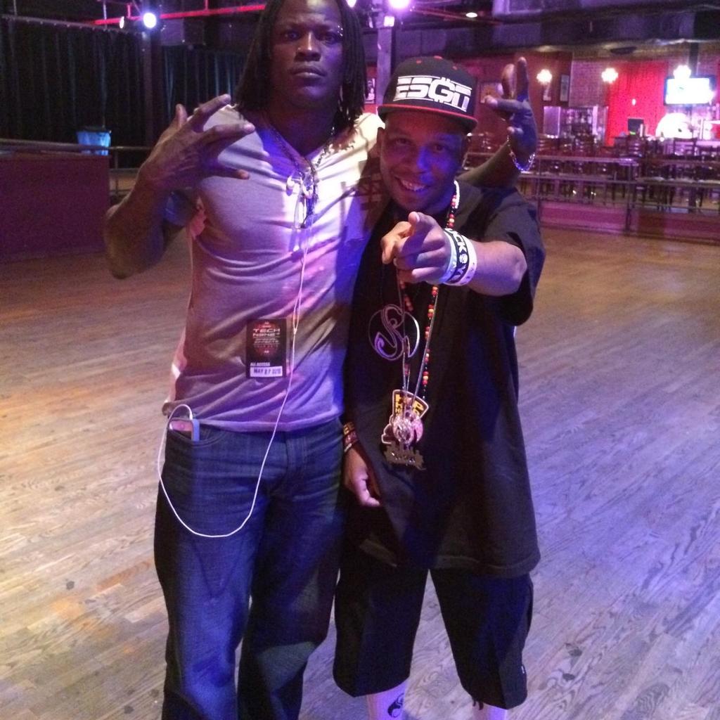 TheKCFree's tweet photo. Wats up #beepyeah #kcfree #wwe #ronthetruthkillings http://t.co/aUg6yb6VLk