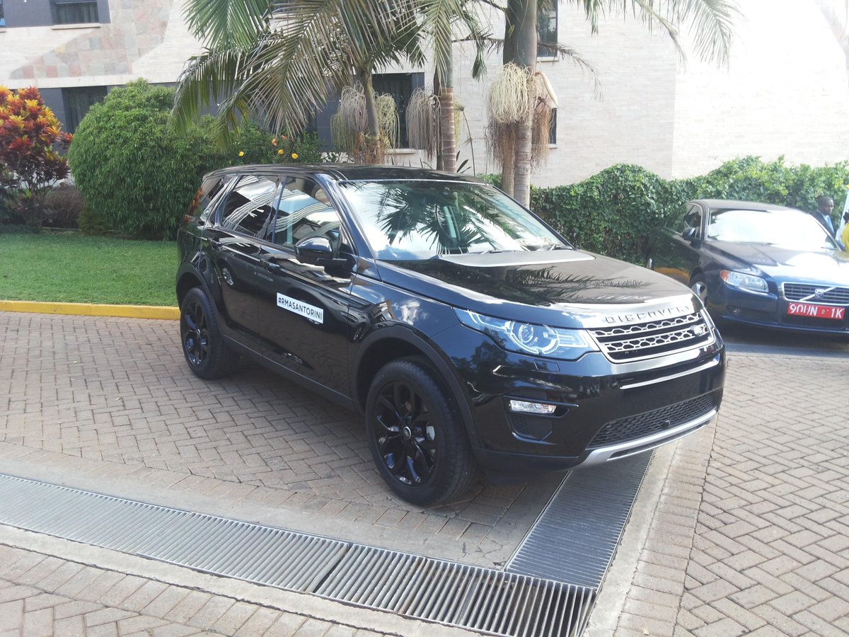 AutoblogKE's tweet photo. #AdventureHero http://t.co/65xNHssMLO cc @TreyStixxF1 @RMAKenya http://t.co/QPq7YyABqy the Disco Sport the Kenyan story