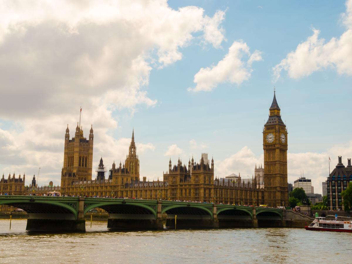 Allan Goodman Calls for a Clearer Message on Overseas Students angloed.wordpress.com/2015/05/28/all…