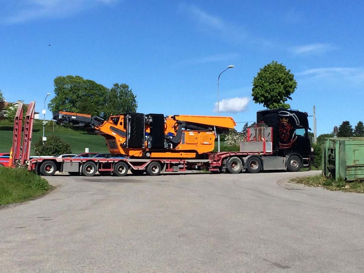 BiocareNiklas's tweet photo. Today we deliver a Portafill 5000CT to a happy customer. #Portafill http://t.co/Wn5rKbBccs