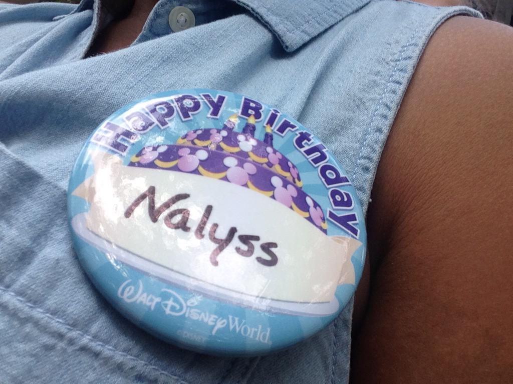 DrMariRoss's tweet image. Wishing my daughter the happiest of birthdays!! #Sweet16 #Florida #7Teens 😳 Where has the time gone?