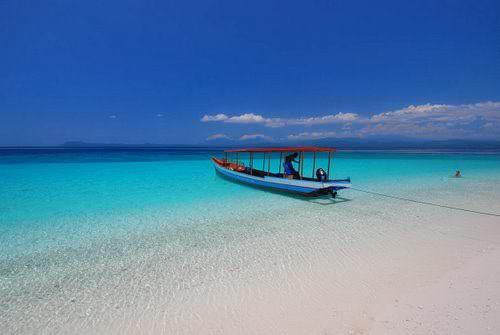 GNFI's tweet photo. Kalau ini bukan surga, lalu apa? (Pulau Lihaga di Sulawesi Utara) http://t.co/Q3vFgL1wXN