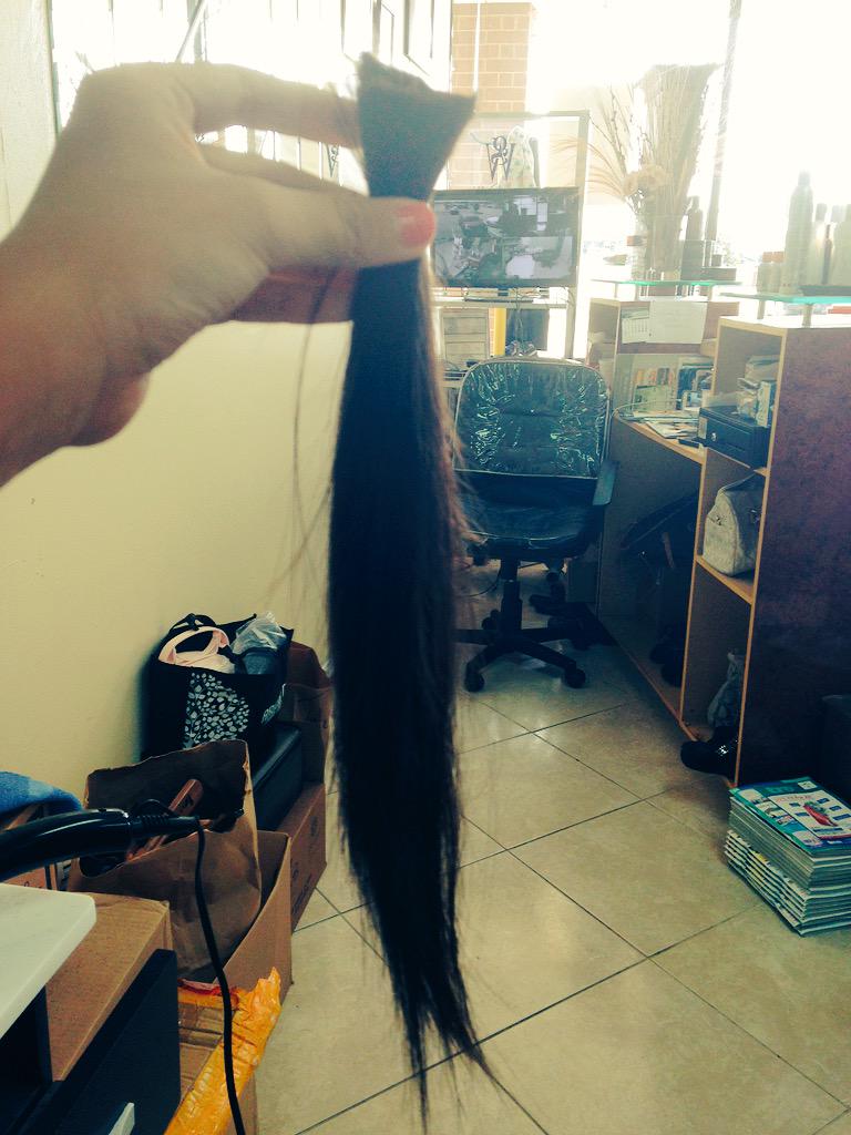 koala0702's tweet image. Just did one of the big decision in my life... 😇 #whatisleft #whatishair #shorthairdontcare