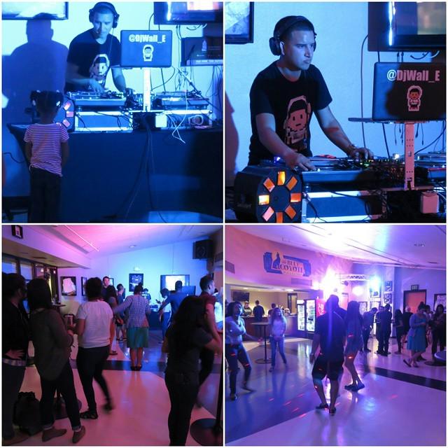 coyotecalling's tweet image. Motown Night - @djwall_e - Take them to school! #Motown #classics #csusbsmsu @csusb_smsu ift.tt/1JWd7tG