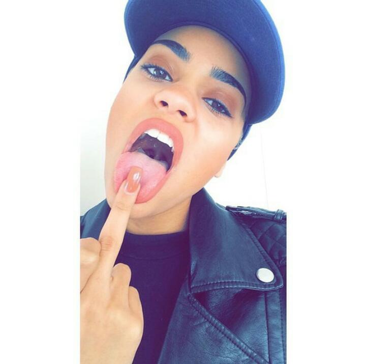 Number1Baddie's tweet photo. Fuck all my haters http://t.co/zXAozJtHY4