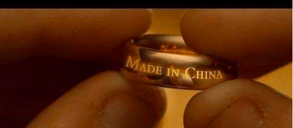 9GAG's tweet image. Did you see anything?