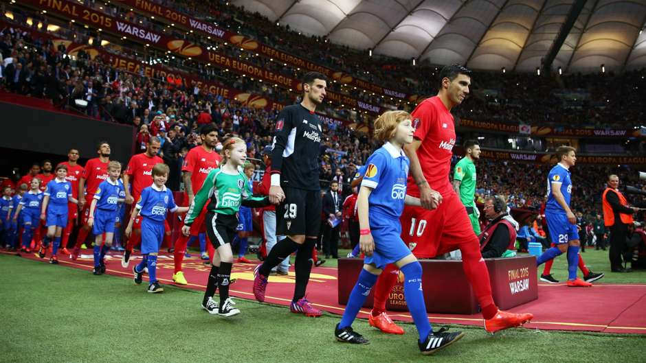 GOALcomSA's tweet image. GALLERY: The #EuropaLeague final in pictures bit.ly/1KqMV8F 
#BeOneWith_Sevilla #BeOneWith_Dnipro
