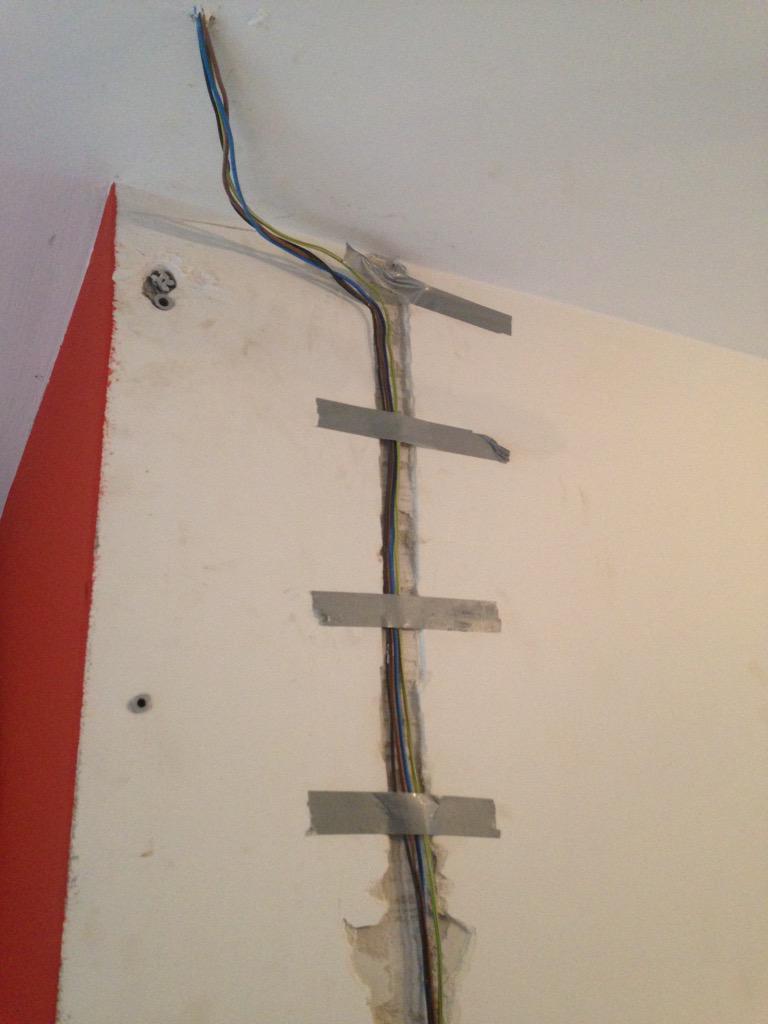 Tja, wat moet je zonder ducktape <a href="/teundebeun/">Teundebeun</a> ?