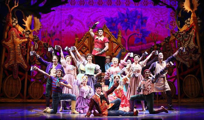NOW! Jakarta (@now_jakarta) on Twitter photo Beauty and The Beast at Ciputra <a href="/Artpreneur/">Ciputra Artpreneur</a> | bit.ly/BATBArtpreneur | #Jakarta #NOWJakarta #LifeinTheCapital Beauty and The Beast at Ciputra <a href="/Artpreneur/">Ciputra Artpreneur</a> | bit.ly/BATBArtpreneur | #Jakarta #NOWJakarta #LifeinTheCapital