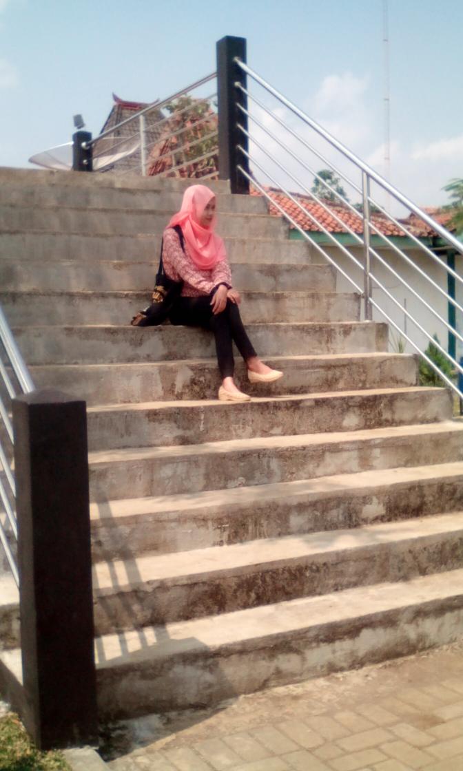 AnjarAiko's tweet photo. Taman gor http://t.co/DwFad0chLe