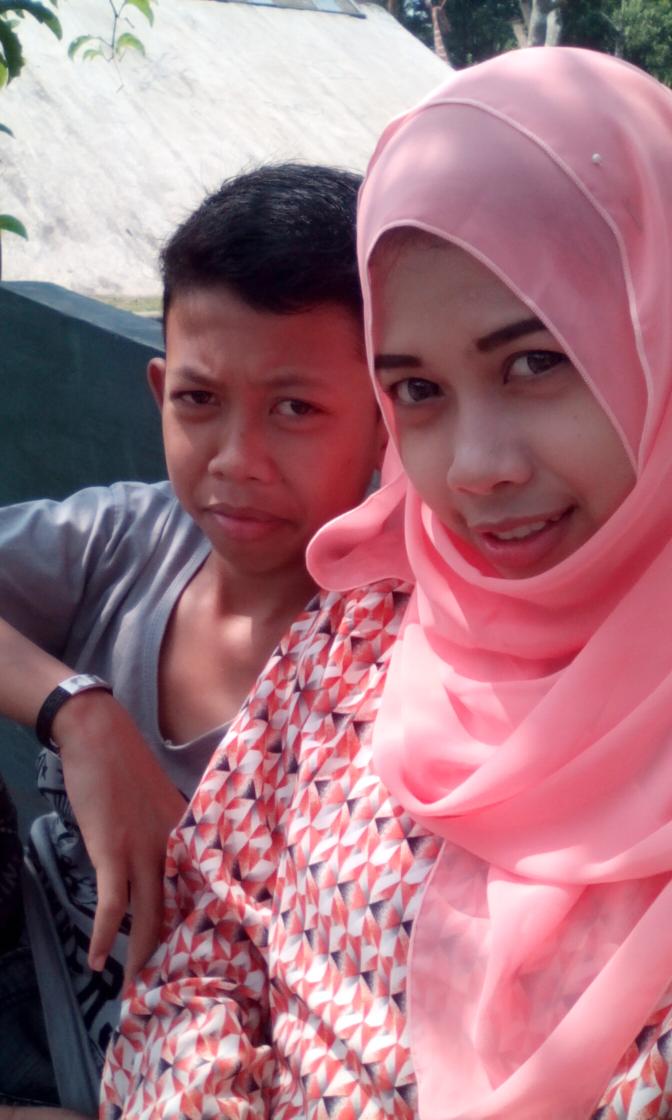AnjarAiko's tweet photo. Taman gor soepratman http://t.co/w316wTLuuq