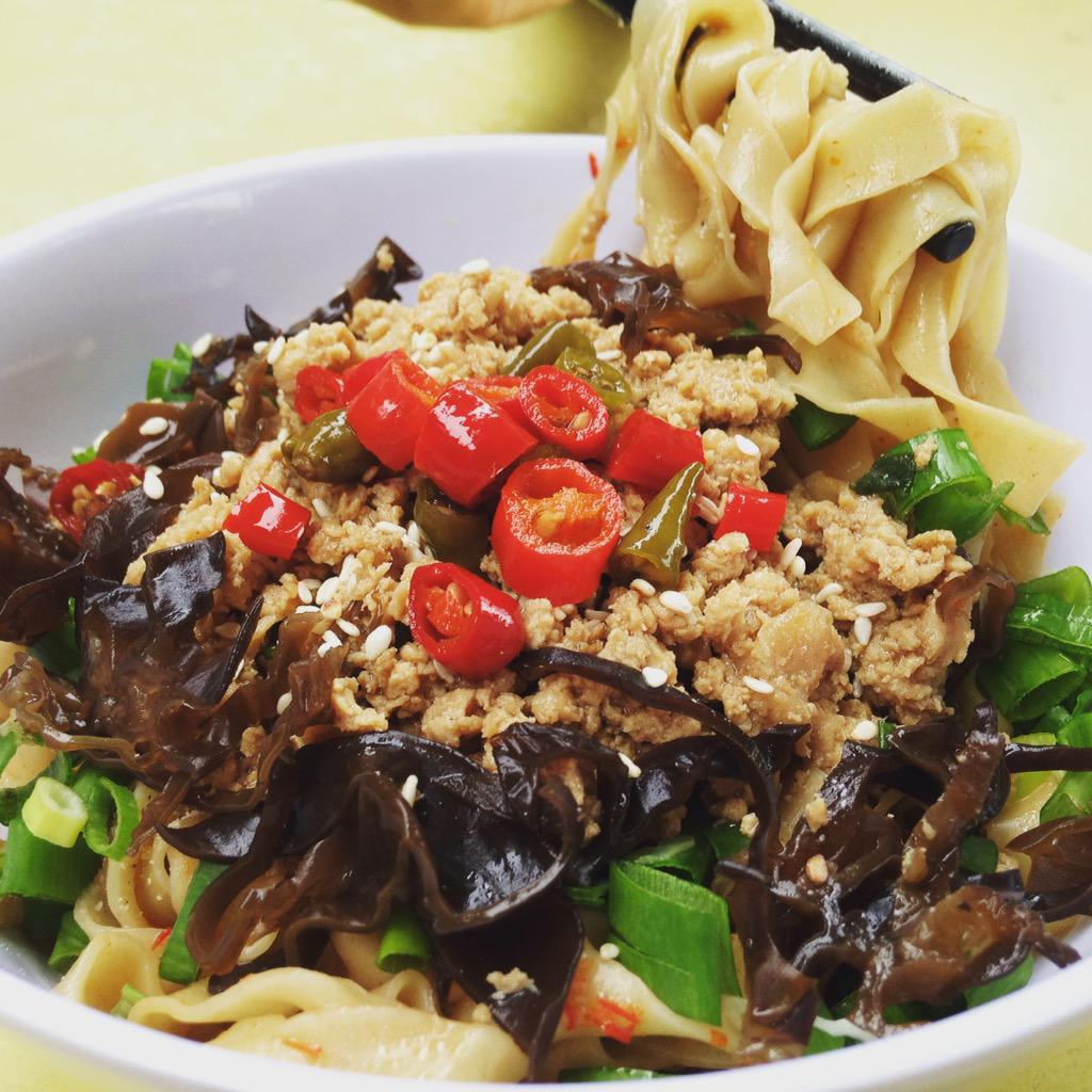 Takumi_FastFood's tweet photo. New Menu (June): Futomen "Naked" Dokamori http://t.co/FZJLNWobbu