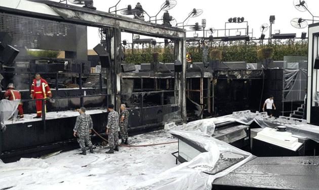 michelmoawad's tweet photo. Fire damaging @SKYBAR_Beirut really sad. I'm sure #ChaficElKhazen &amp; his team will soon revive this #Beirut #Landmark. http://t.co/XUrC4HtF3i