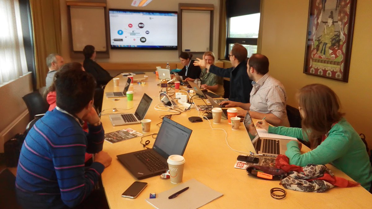 Great discussions #DMN Workshop w <a href="/andrejverity/">Andrej Verity</a> <a href="/bvdwalle/">Bartel Van de Walle</a> <a href="/helenr_c/">Helen Campbell</a> <a href="/ValerieNovember/">Valerie November</a> <a href="/k_meesters/">Kenny Meesters</a> <a href="/disasterlab/">Disaster Resilience</a> <a href="/ISCRAM/">ISCRAM</a>