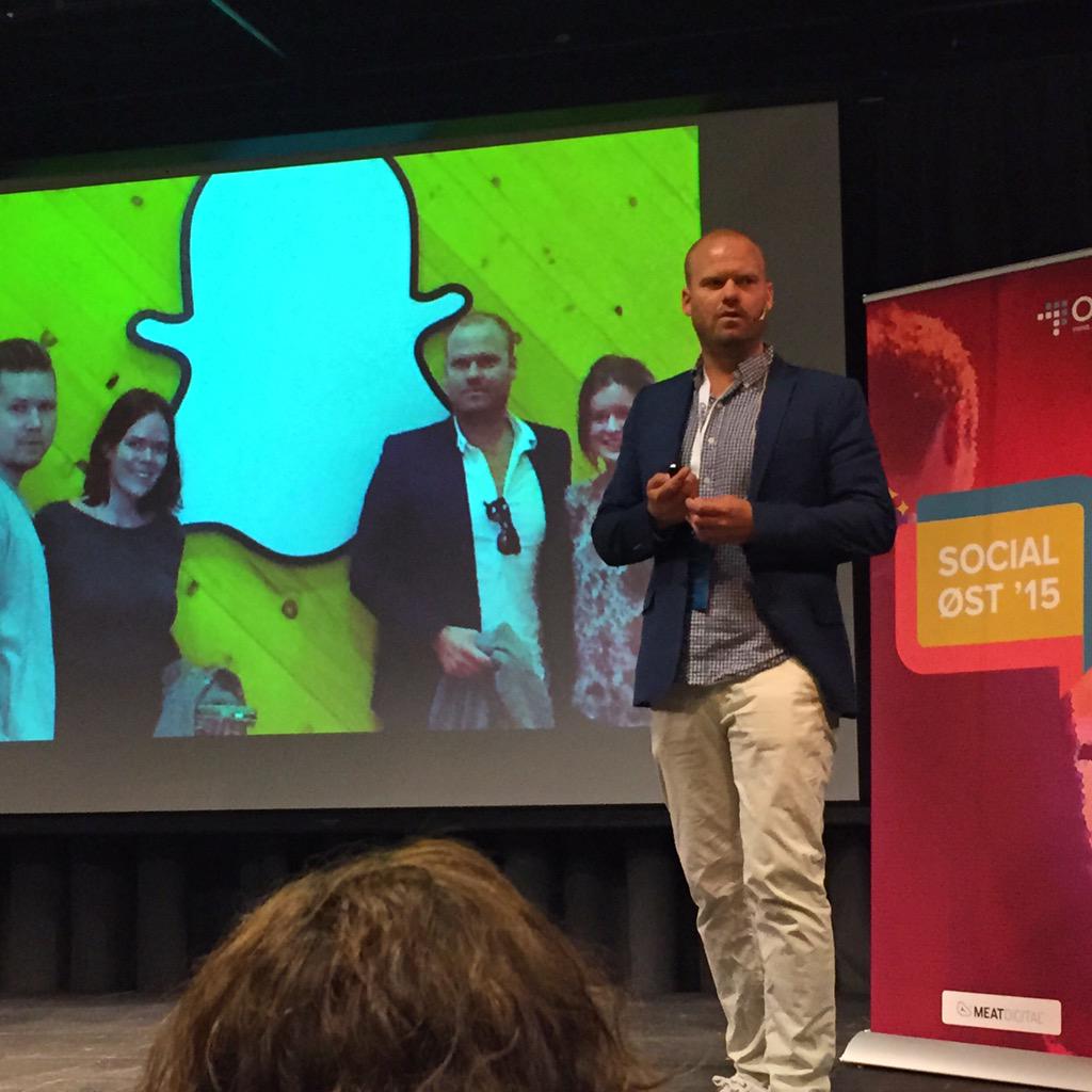 MargitTangen's tweet photo. Let's talk about cool stuff! Hører Sverre Knutsen snakke om #snapchat på #socialøst http://t.co/FMcGnxKI5z