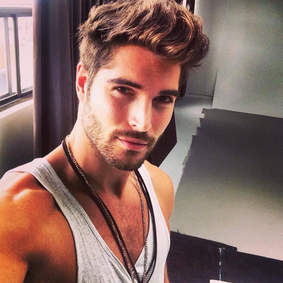 HerOnlyLover's tweet photo. "What is selfie game?" http://t.co/AOlwUxFA8h