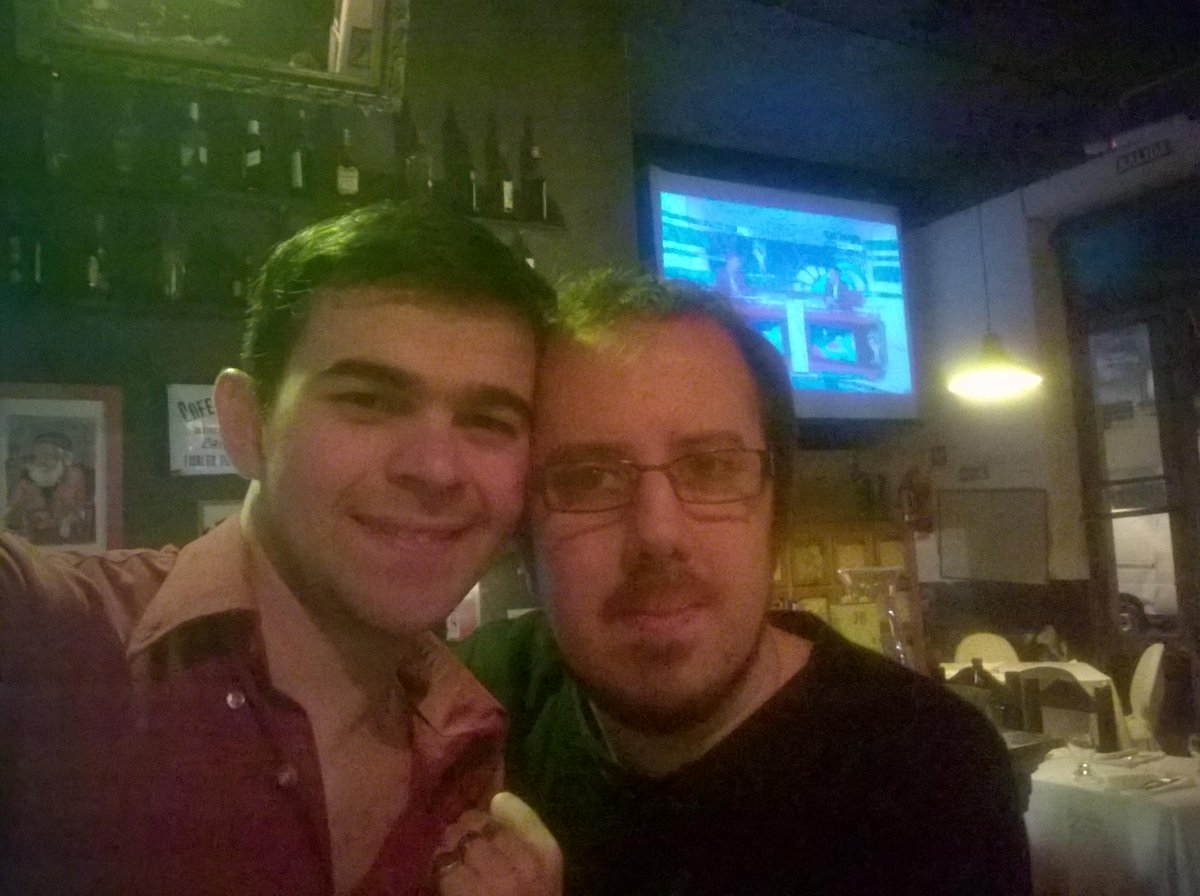 macosmartinez's tweet photo. Recordando una noche inolvidable.
¿Recordás? http://t.co/3XfMIhYH2c