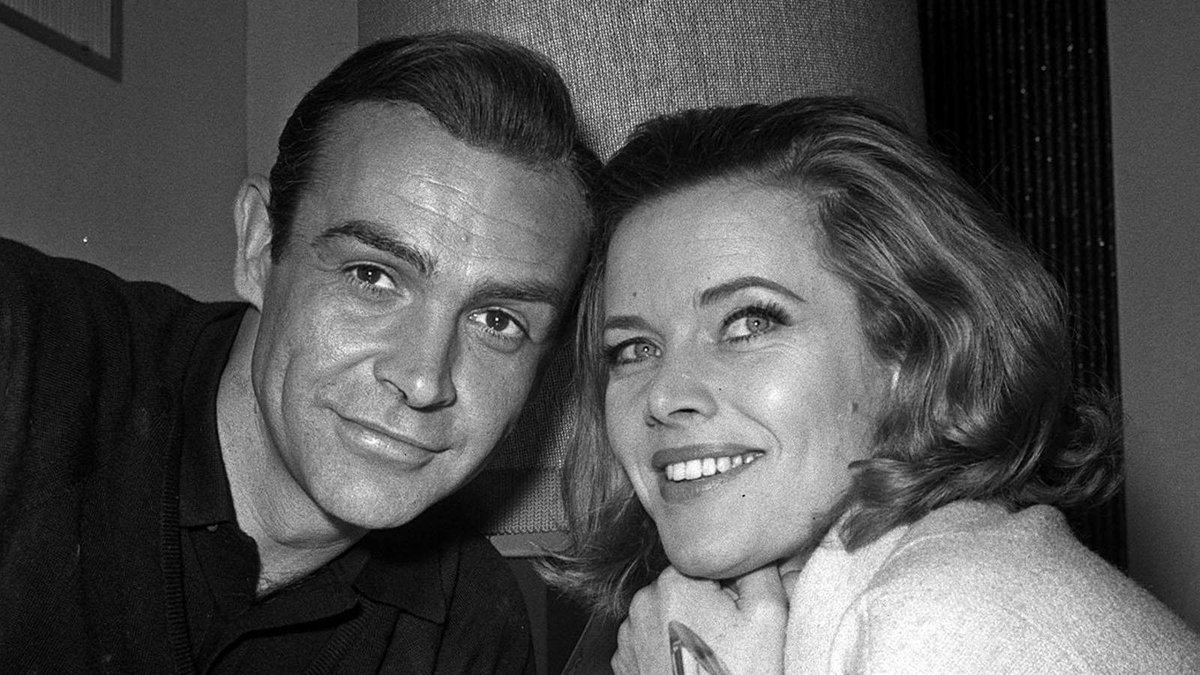 SkyNews's tweet photo. Pussy Galore to reunite with 007 in new novel http://t.co/3YoOvP1eyx http://t.co/JOpXQr2TDU