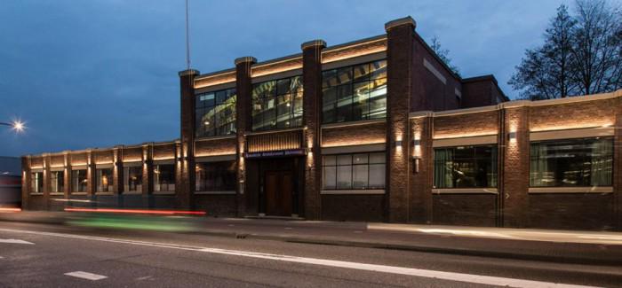 Het <a href="/IndustrAtrium/">Industrieel Atrium</a> Helmond presenteert tentoonstelling Voeding van eigen bodem A.s zon; 31mei go.shr.lc/1HIqZFE