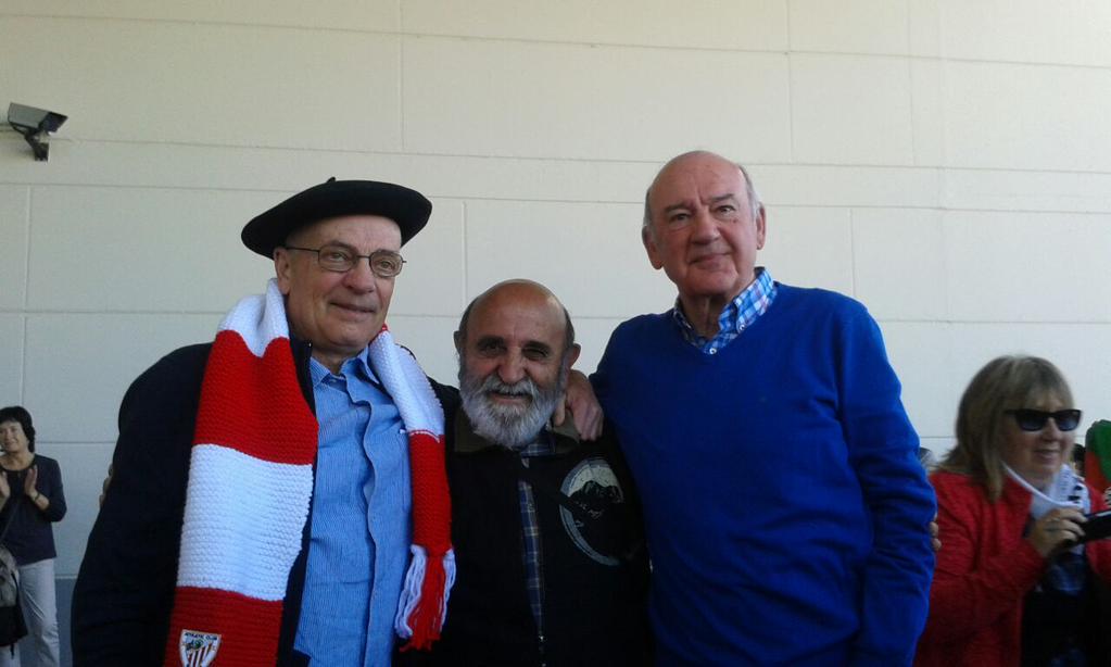axierL's tweet photo. Tras 8 años 2 consejeros del Egin salen de la carcel, mientras juzgan a una periodista vasca en Madrid x informar http://t.co/pfuEmeUo7c