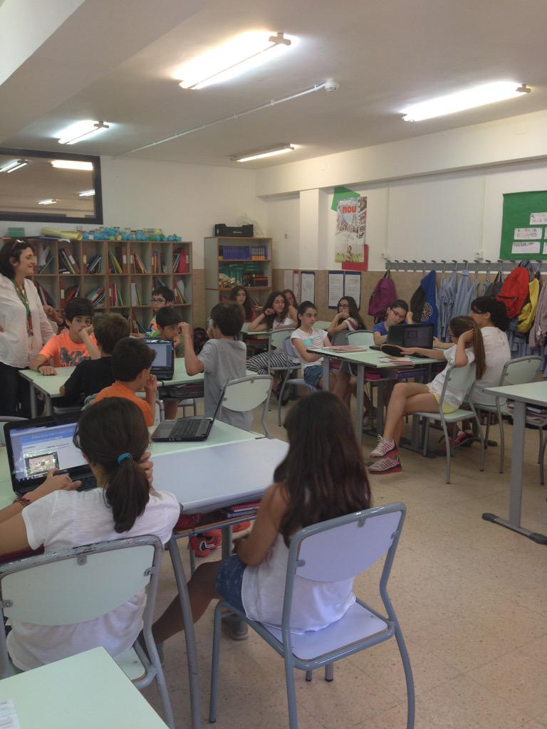 elenaojando's tweet photo. Aprenem amb Flipped Classroom a 6è de Primària @CollegiKostka @x_avila @raulberven #dmed15 #udtic2 @Blanquerna http://t.co/V0YNdowqxH