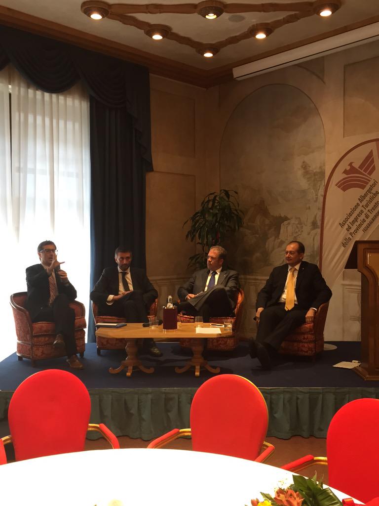 asattn's tweet image. Comincia il confronto su #bigdata #turismo #innovazione condotto da @paolomantovan @anucara @dallapiccola_mi #Libardi