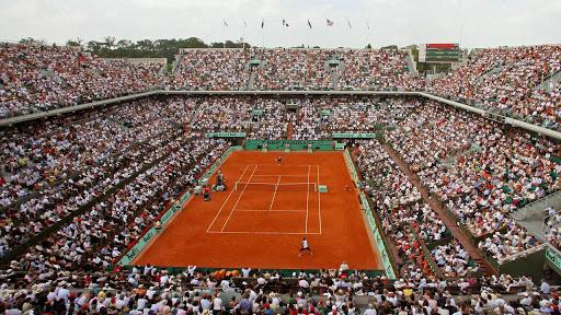 世界のスタジアム紹介 スタッド ローラン ギャロス Stade Roland Garros 収容人数 15 000人 センターコート フランスのパリのブローニュの森にあるテニス競技場 コートは24面あり グランドスラムで唯一のクレーコートである Http T Co Uueaooxhar
