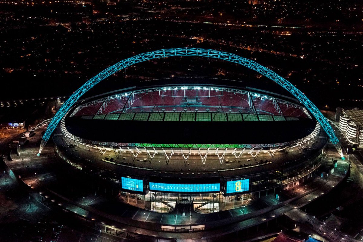 buyagift's tweet photo. Fancy winning this @wembleystadium tour: http://t.co/gyGk5qusFQ. Follow/RT &amp; we'll announce after the #FACupFinal :-) http://t.co/7JfhFnosXY