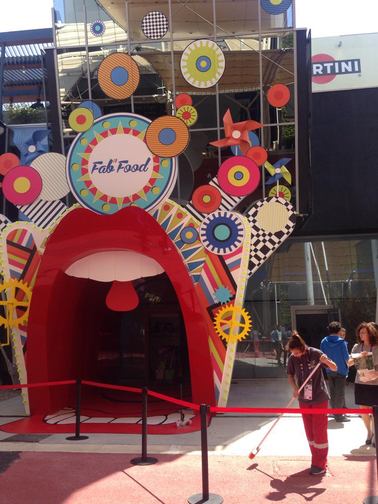 #Expo #casacorriere Tra 15 min e dopo 28 giorni di attesa apre la mostra Confindustria. Ultime pulizie. #corriereit