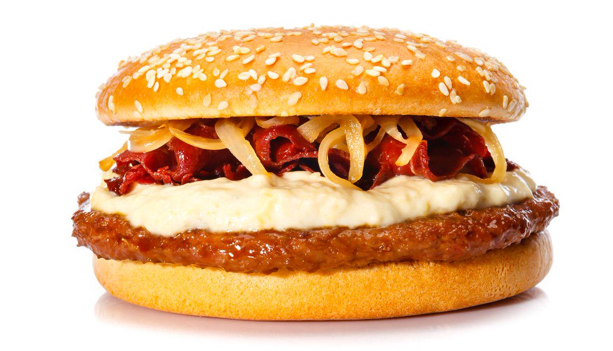 Beğendi soslu hamburger denemiş miydiniz?Hem de çemensiz çıtır pastırma parçaları,karamelize soğan ile Düello Burger!